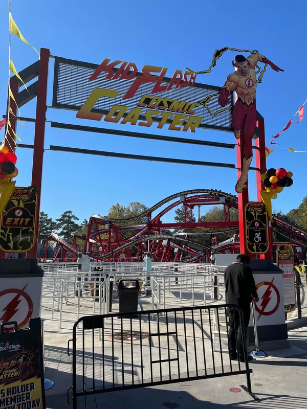 Kid Flash Cosmic Coaster Now Open at Six Flags Over Georgia