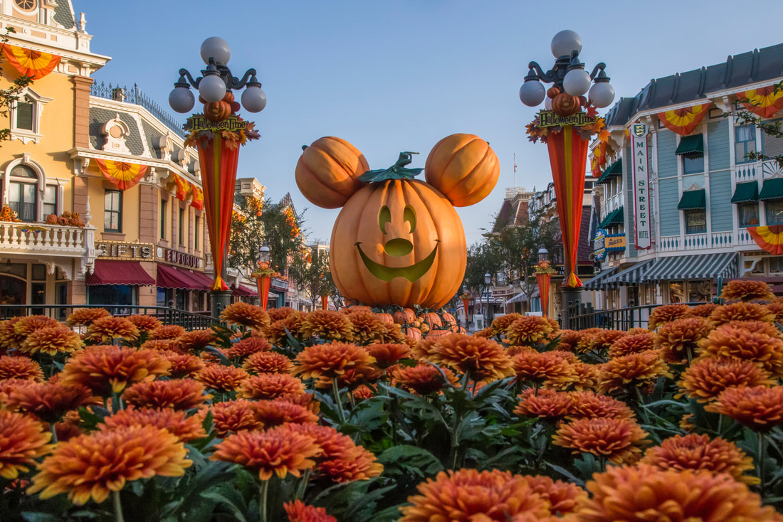 Fall Favorite Celebrations Return to the Disneyland Resort