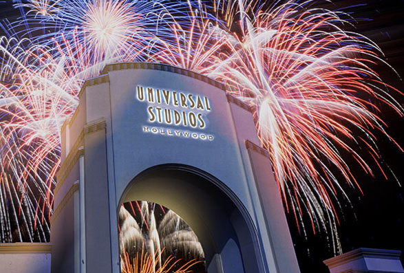 Universal Studios Hollywood Celebrates 4th of July With Elaborate Firework Displays, Live Performances and Themed Décor