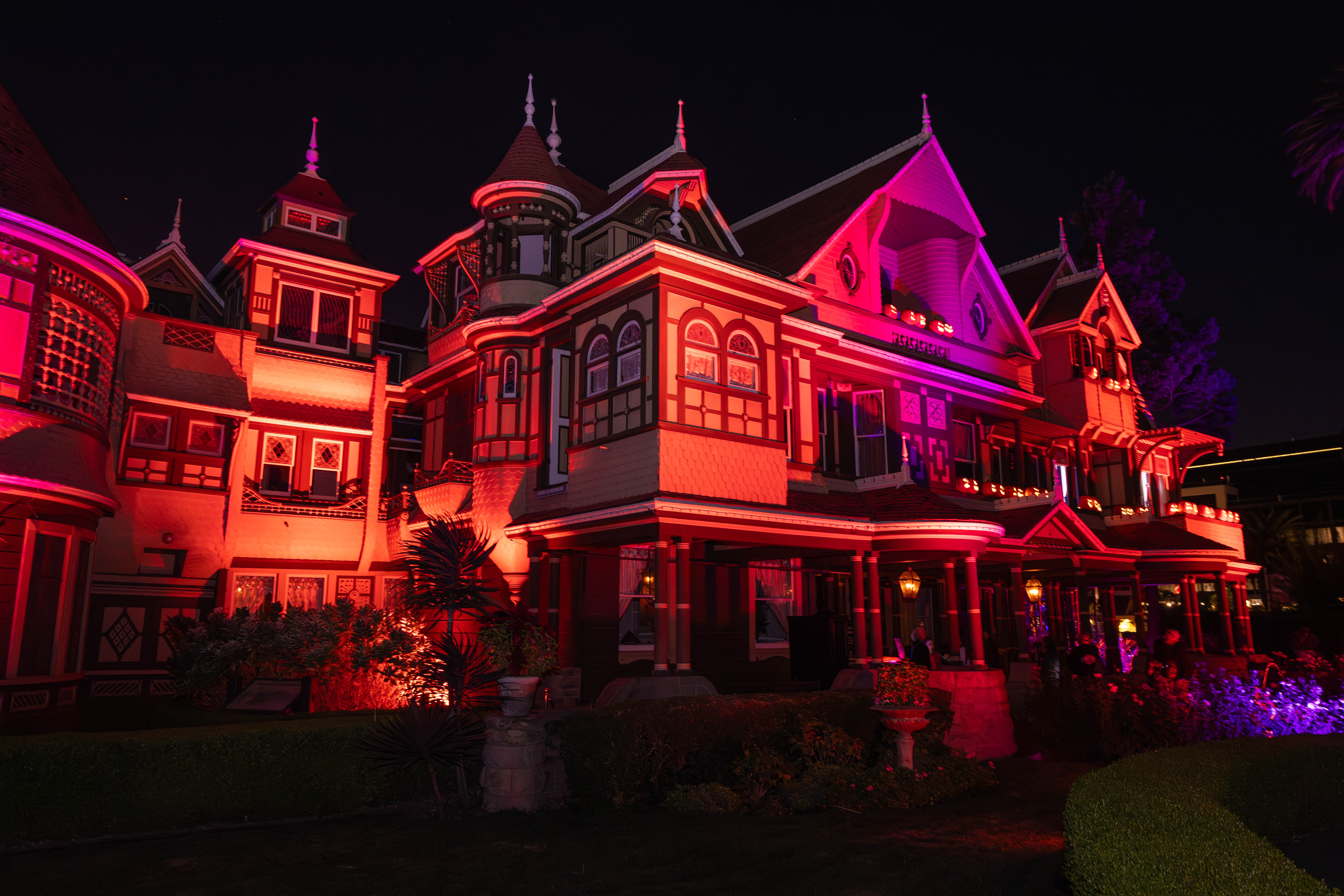 Festival Fright Nights Returns to Historic Winchester Mystery House